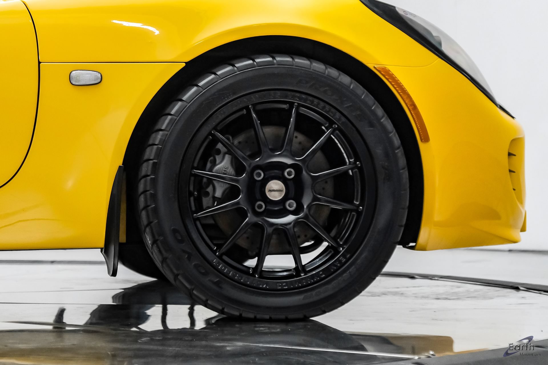 Used 2005 Lotus Elise RWD image 86