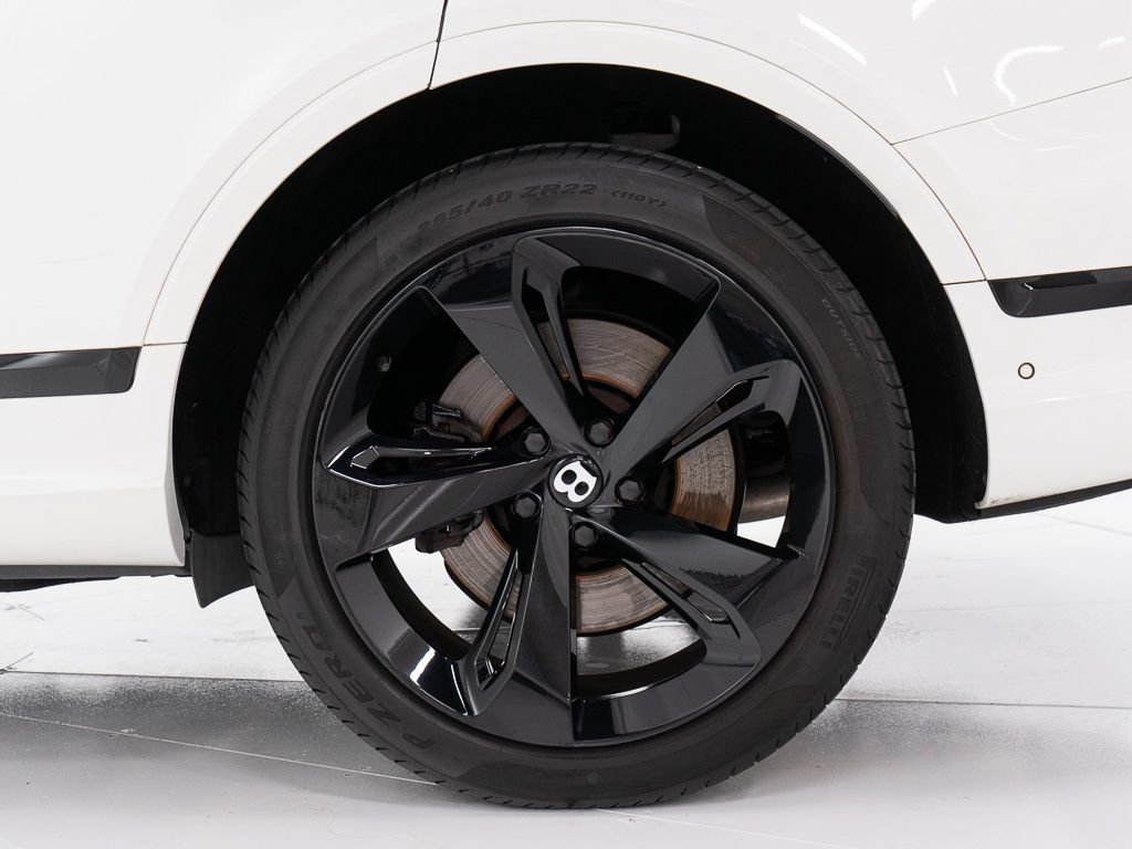 Certified 2023 Bentley Bentayga AWD/4WD image 43