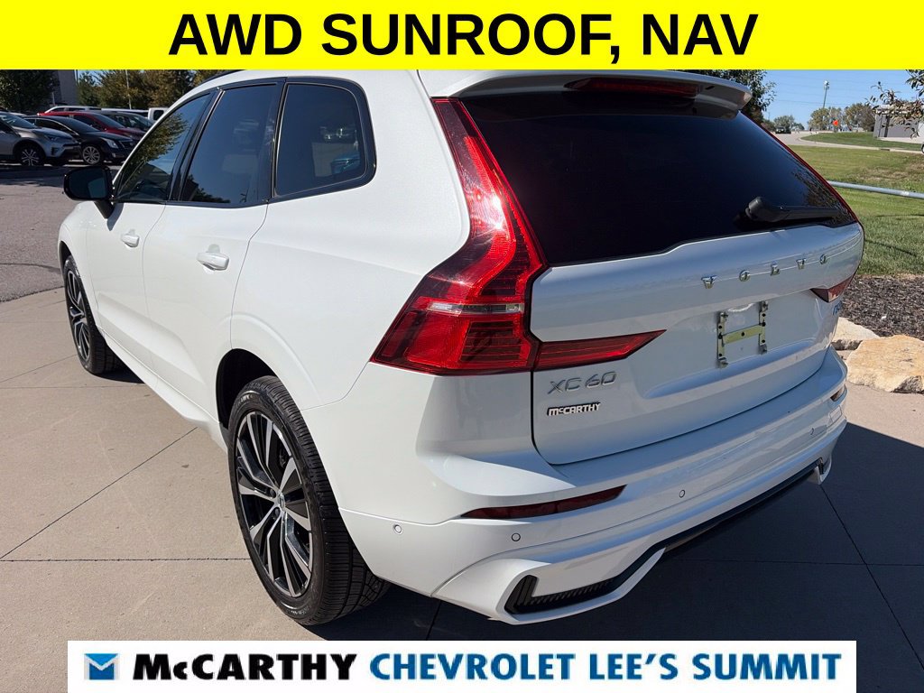 Used 2024 Volvo XC60 B5 Plus AWD/4WD image 13