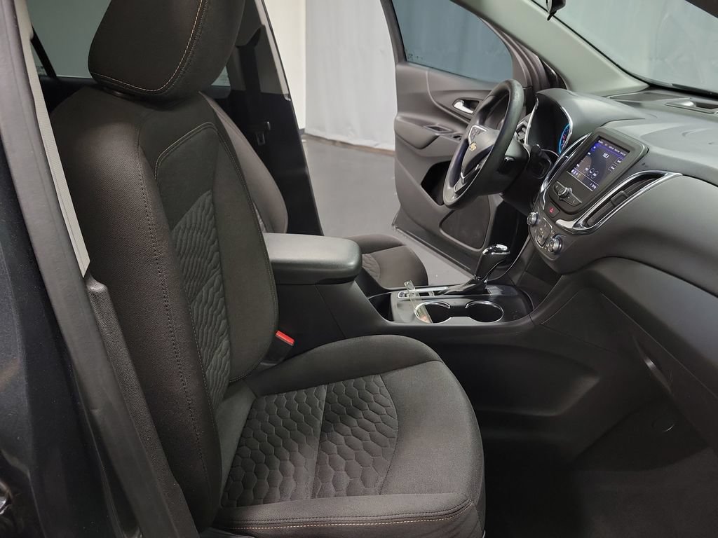 Used 2021 Chevrolet Equinox LT FWD image 21