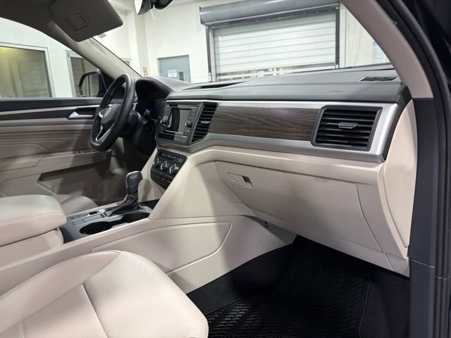 Used 2022 Volkswagen Atlas SE FWD image 13