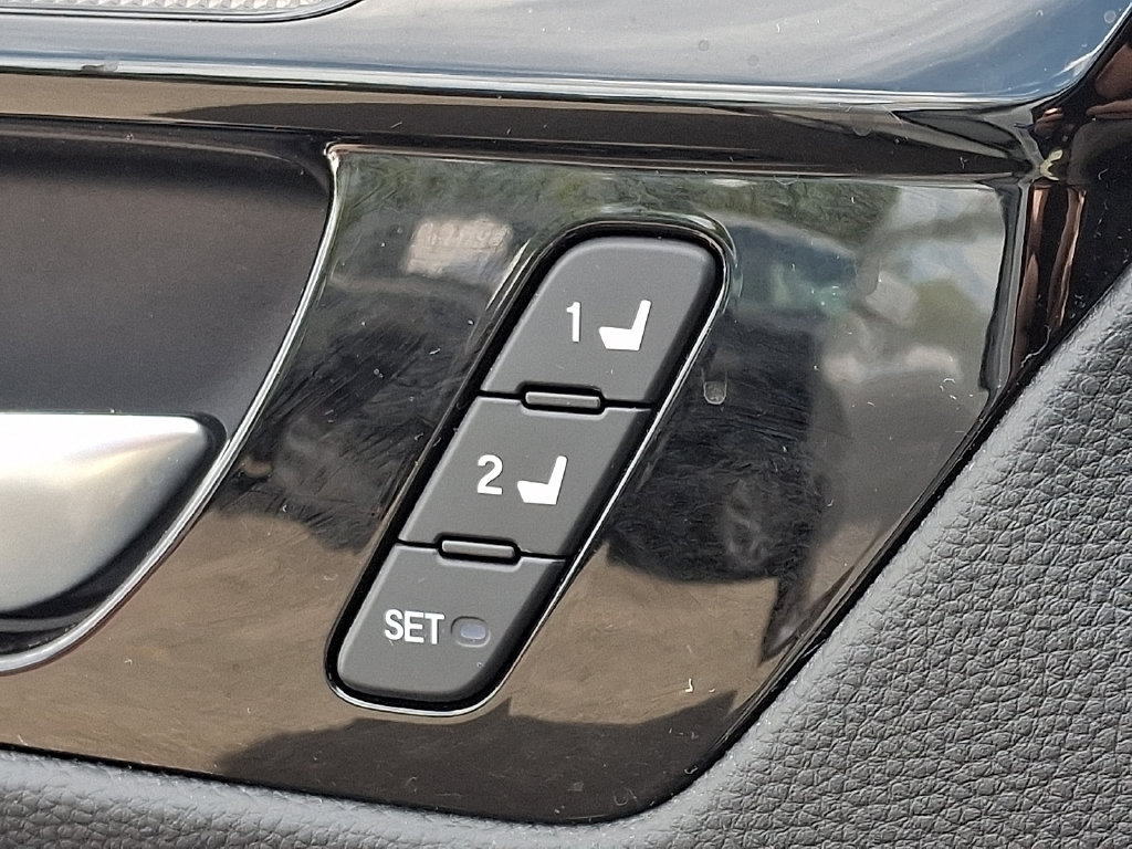 Used 2024 Honda CR-V EX-L image 26