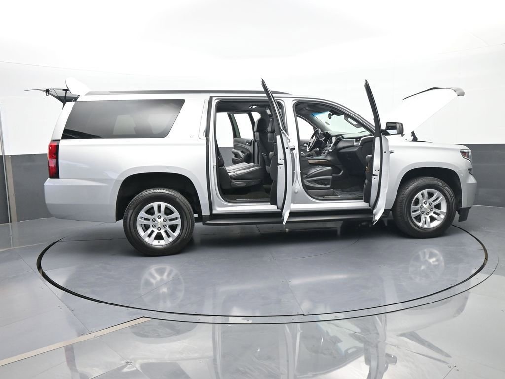 Used 2018 Chevrolet Suburban LT image 74