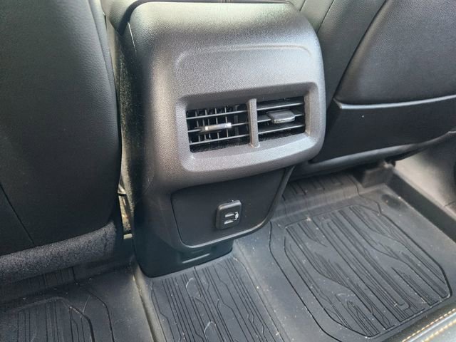 Used 2024 GMC Terrain AT4 w/ Infotainment Package II AWD/4WD image 27