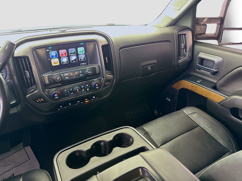 Used 2019 Chevrolet Silverado 2500 LTZ w/ Duramax Plus Package image 23