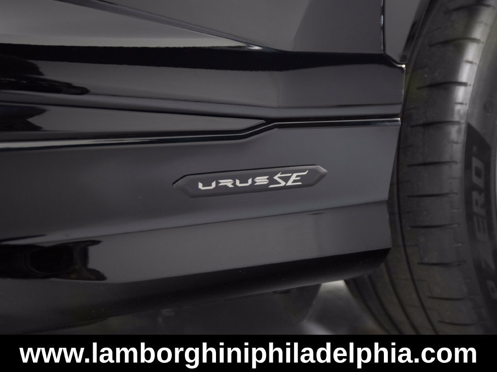 Used 2025 Lamborghini Urus S AWD/4WD image 44