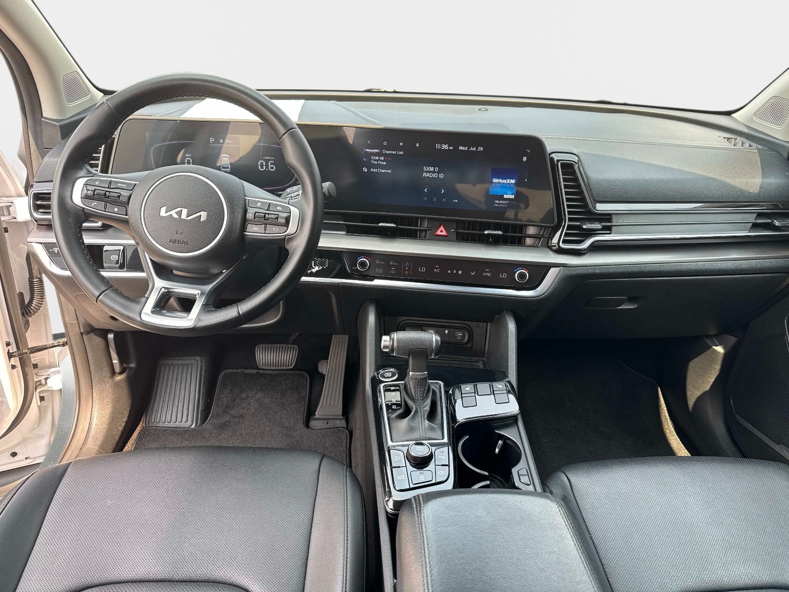Used 2023 Kia Sportage EX FWD image 18