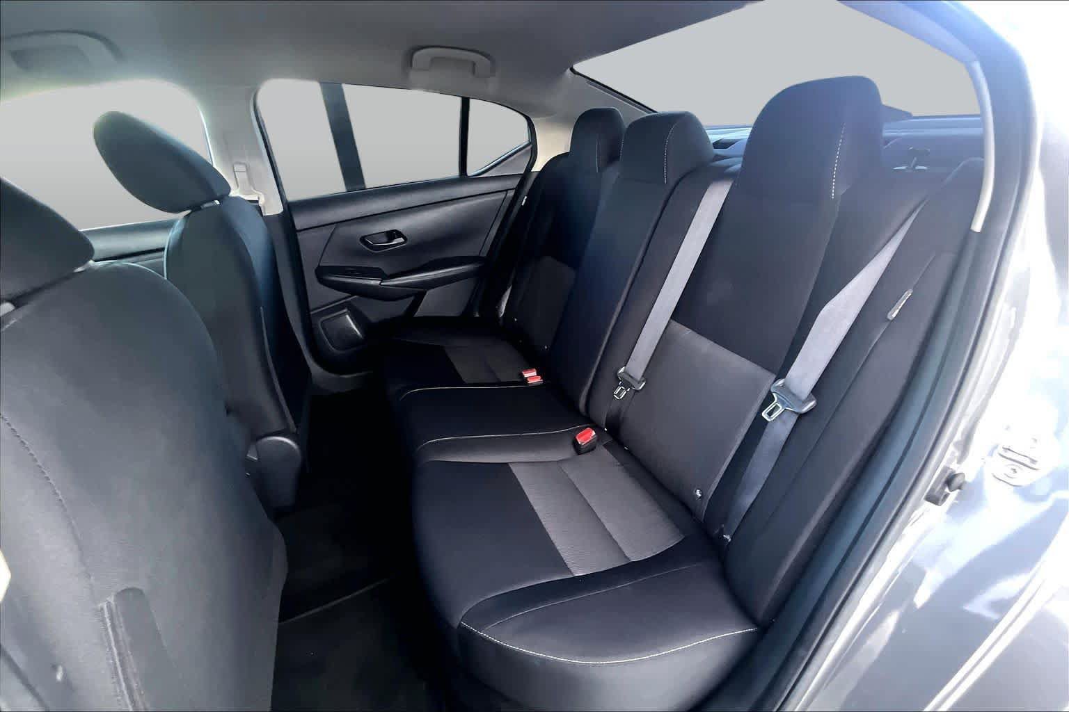 Certified 2024 Nissan Sentra SV FWD image 19