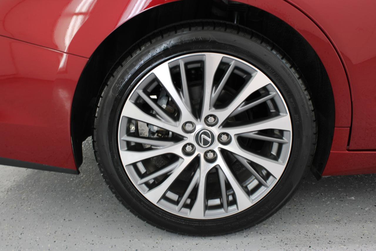 Used 2019 Lexus ES 350 w/ Accessory Package 2 image 76