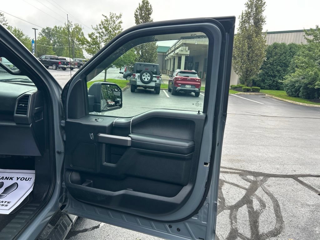 Used 2020 Ford F150 XLT w/ Equipment Group 302A Luxury AWD/4WD image 38