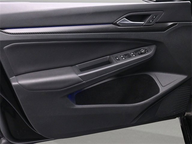 Used 2024 Volkswagen Golf R image 8