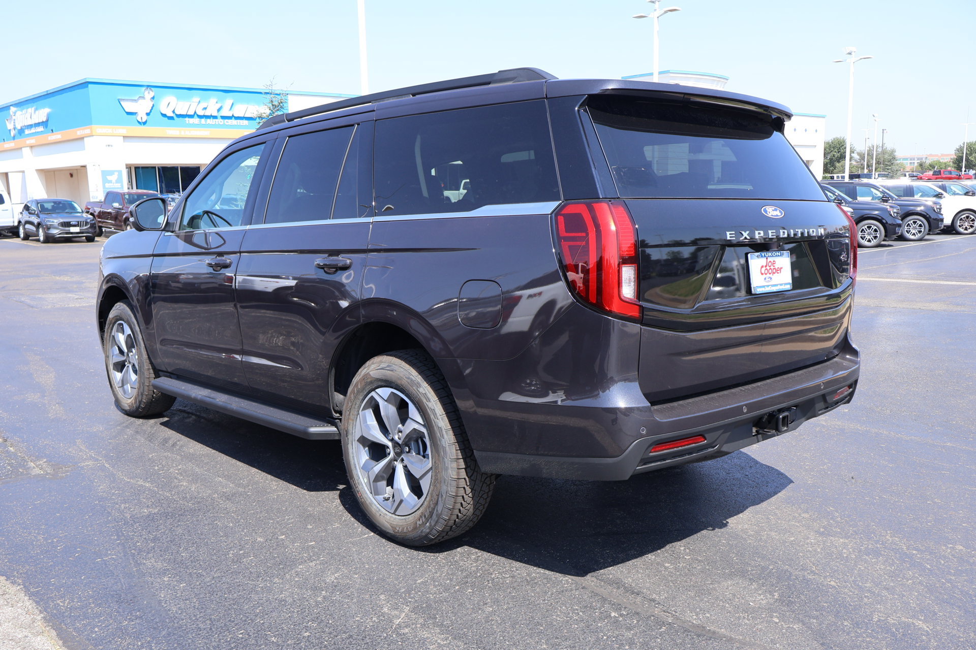 New 2027 Ford Expedition Active AWD/4WD image 24