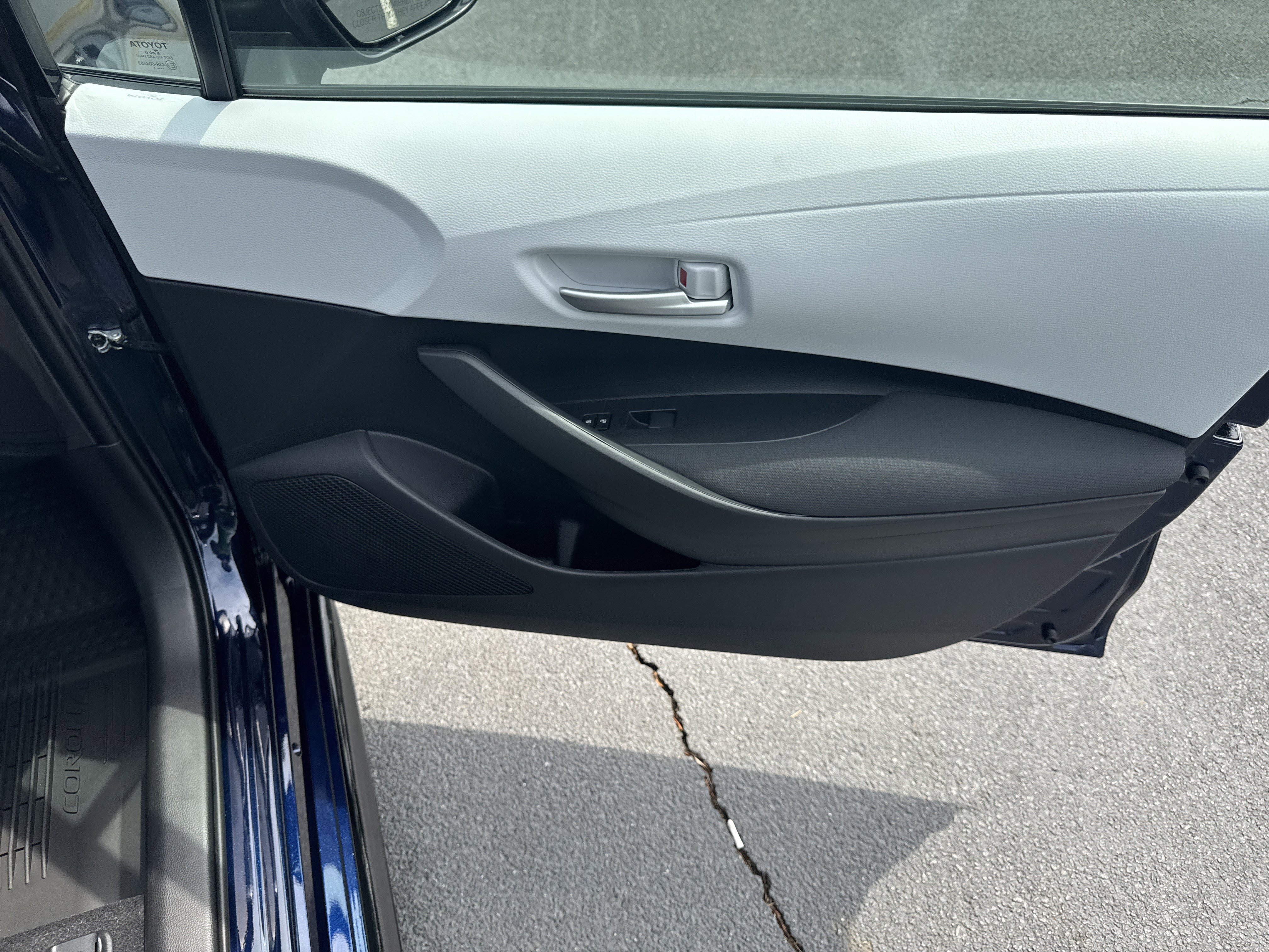 New 2026 Toyota Corolla SE FWD image 36
