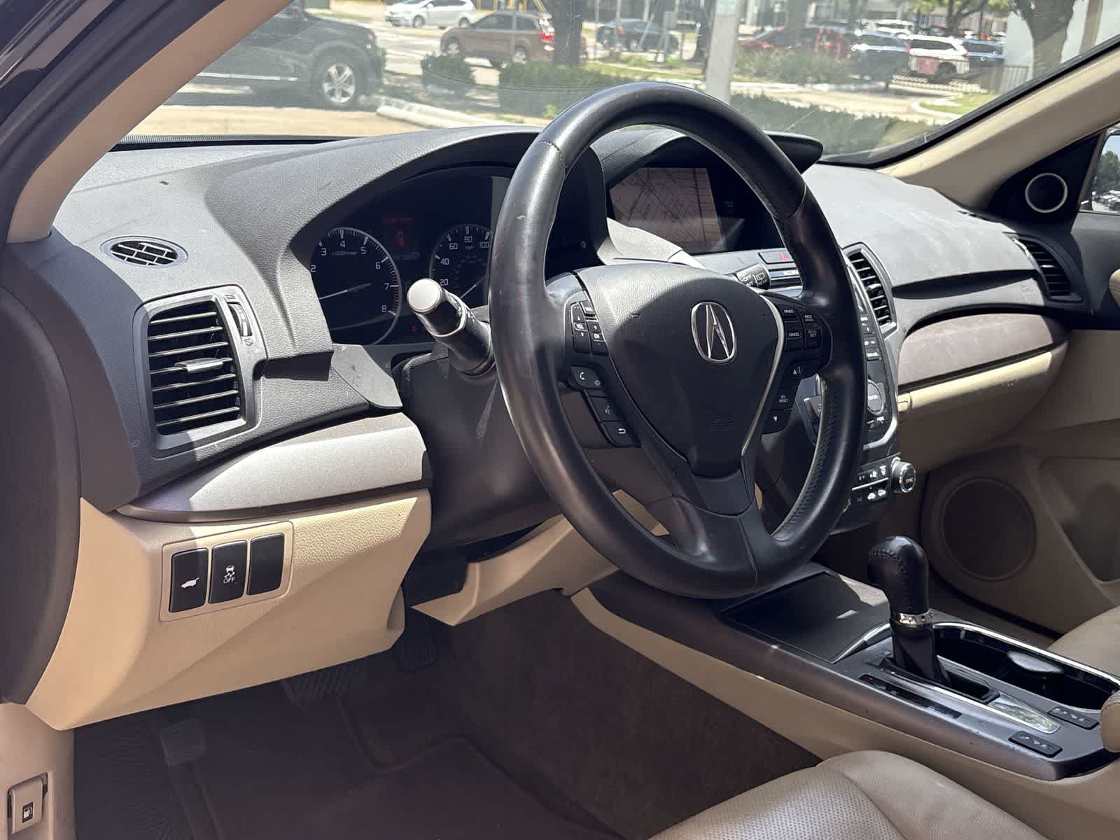 Used 2015 Acura RDX w/ Technology Package AWD/4WD image 2