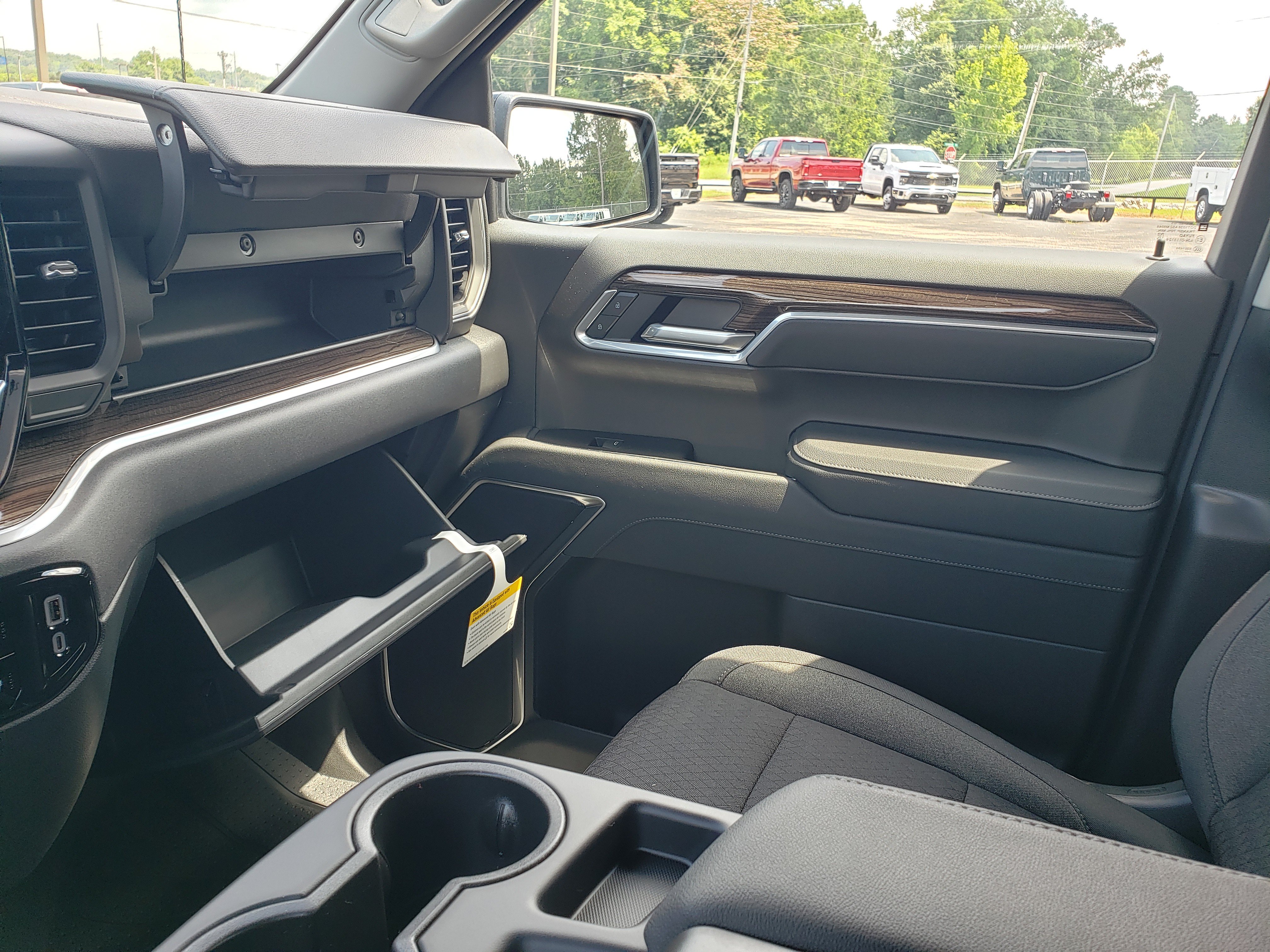 New 2026 Chevrolet Silverado 1500 RST w/ RST Select Package AWD/4WD image 23