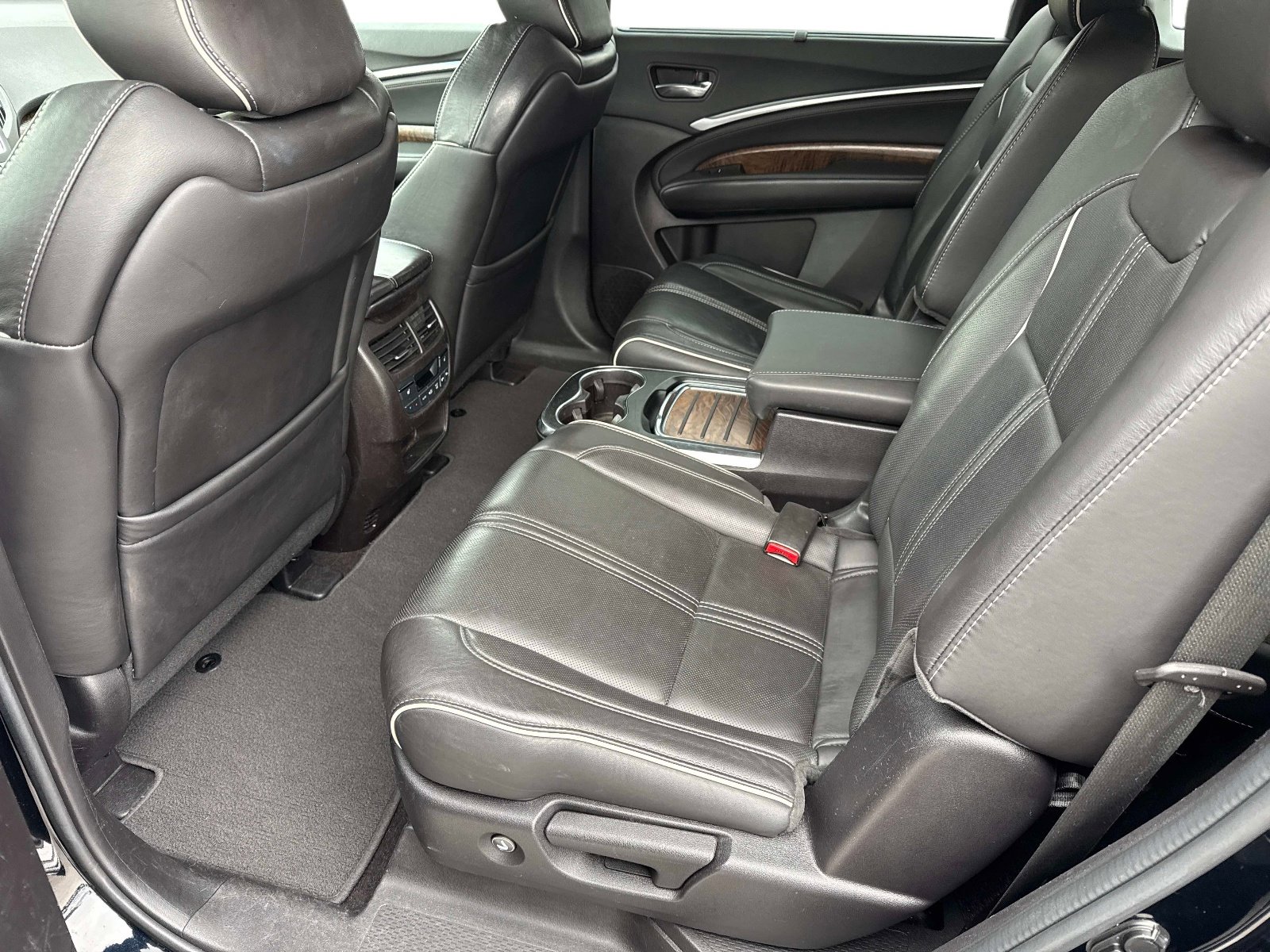 Used 2019 Acura MDX image 15