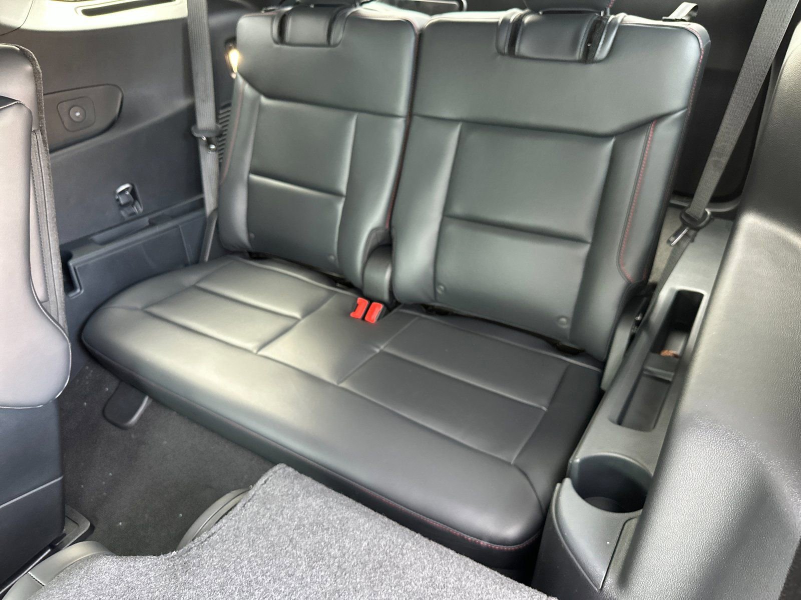 New 2026 Ford Explorer ST-Line w/ ST-Line Street Pack image 17