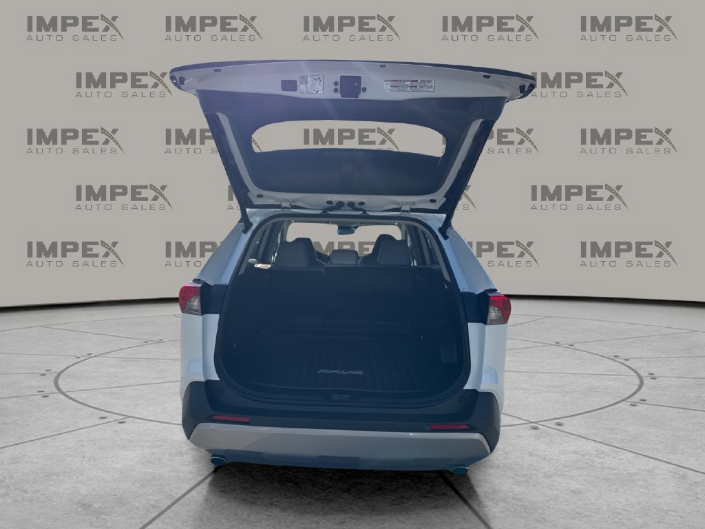 Used 2023 Toyota RAV4 Limited AWD/4WD image 29