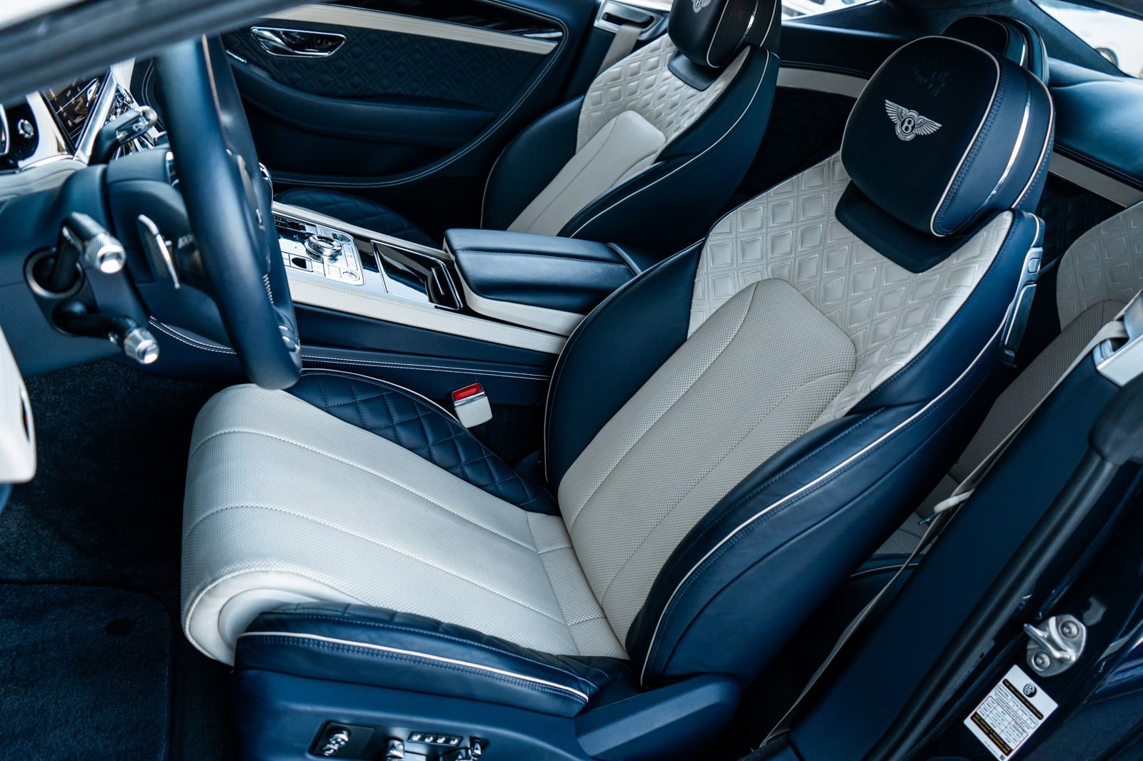 Used 2022 Bentley Continental GT image 26