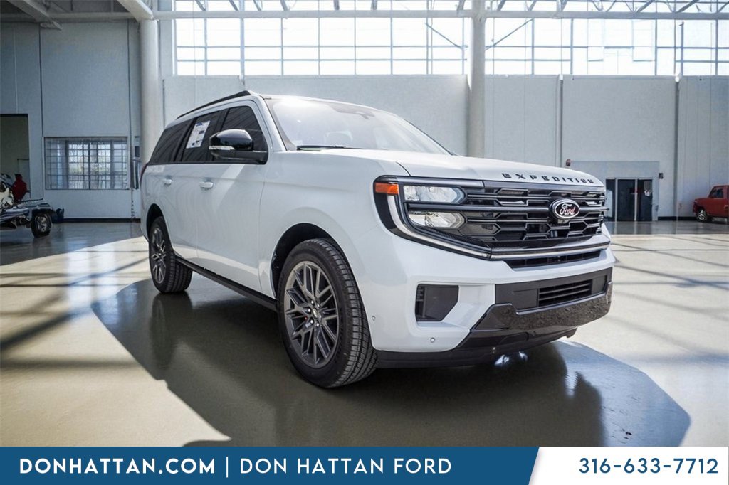 New 2025 Ford Expedition Platinum image 43