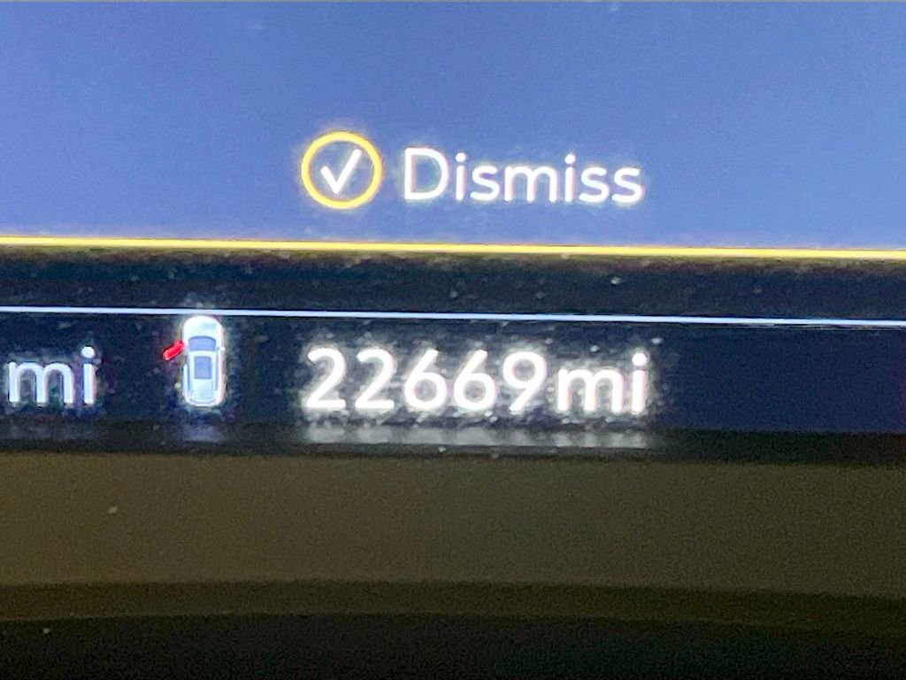 Used 2023 Cadillac XT6 Sport w/ Technology Package image 12