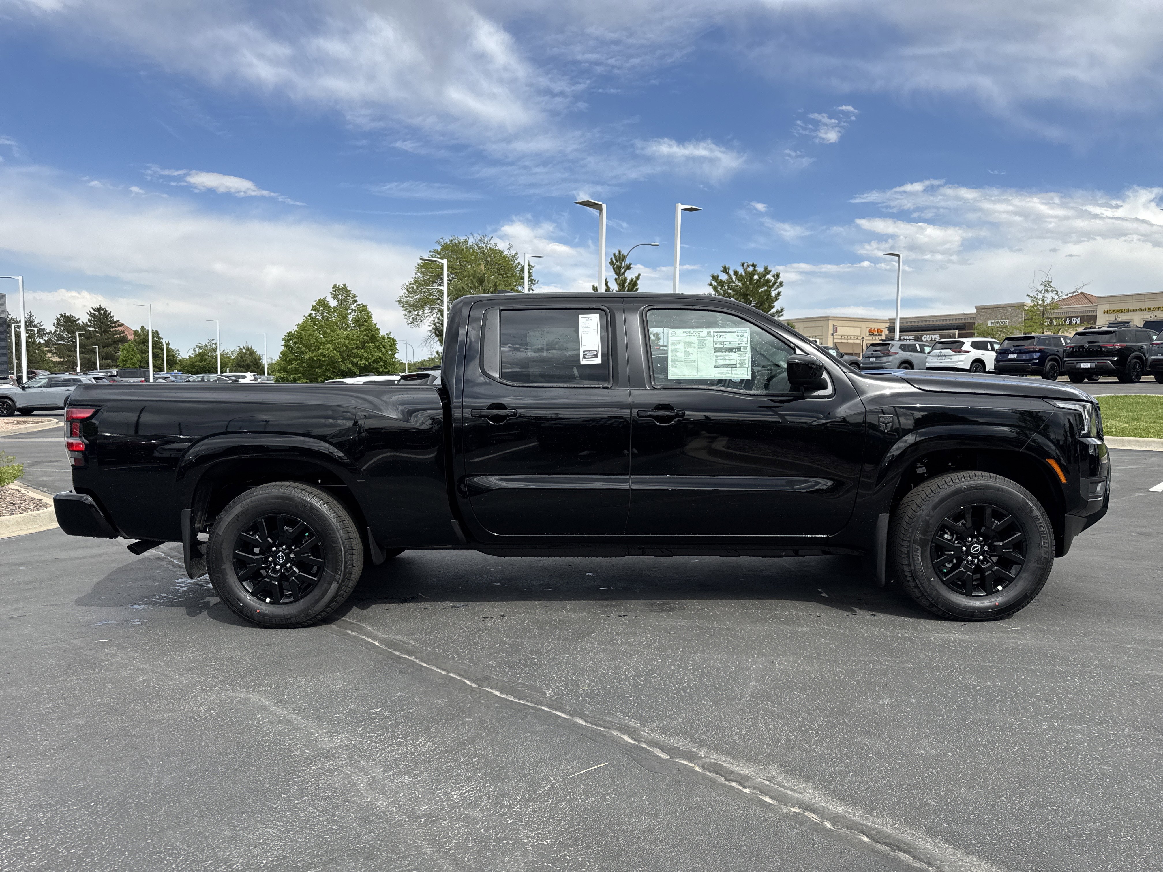New 2026 Nissan Frontier SV w/ Tow Package AWD/4WD image 2