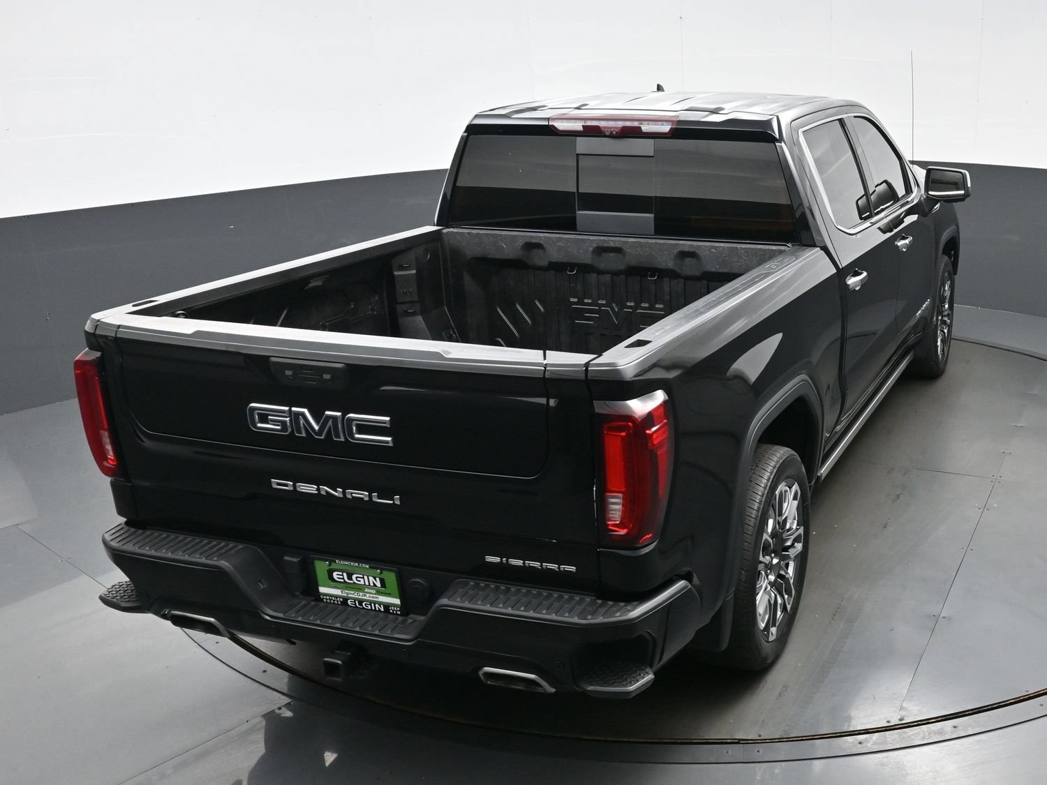 Used 2023 GMC Sierra 1500 Denali Ultimate AWD/4WD image 42