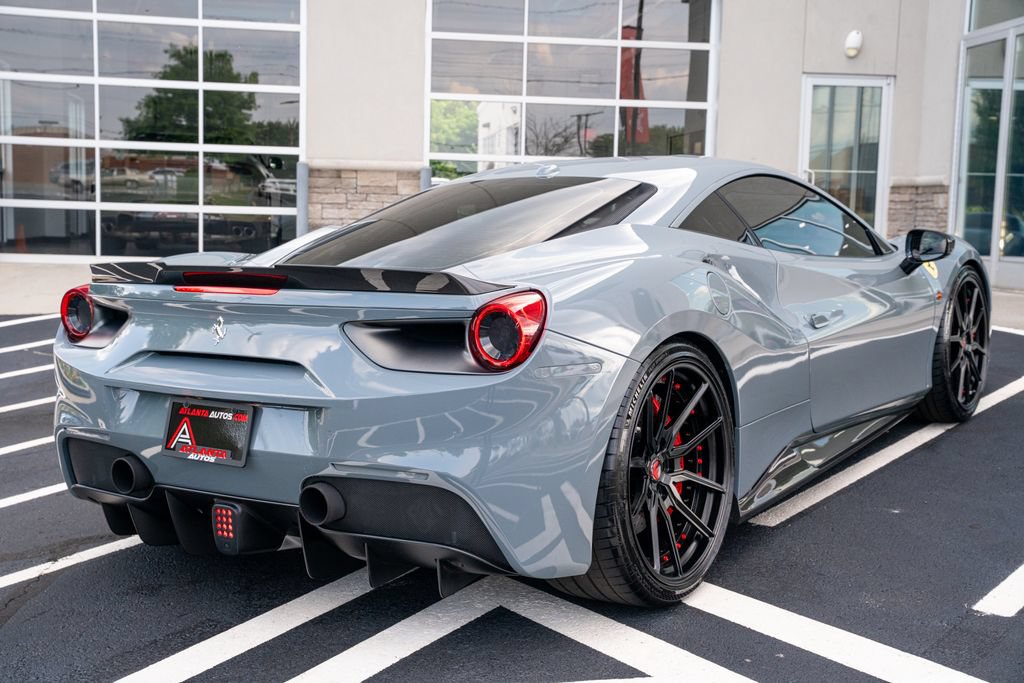 Used 2016 Ferrari 488 GTB RWD image 13