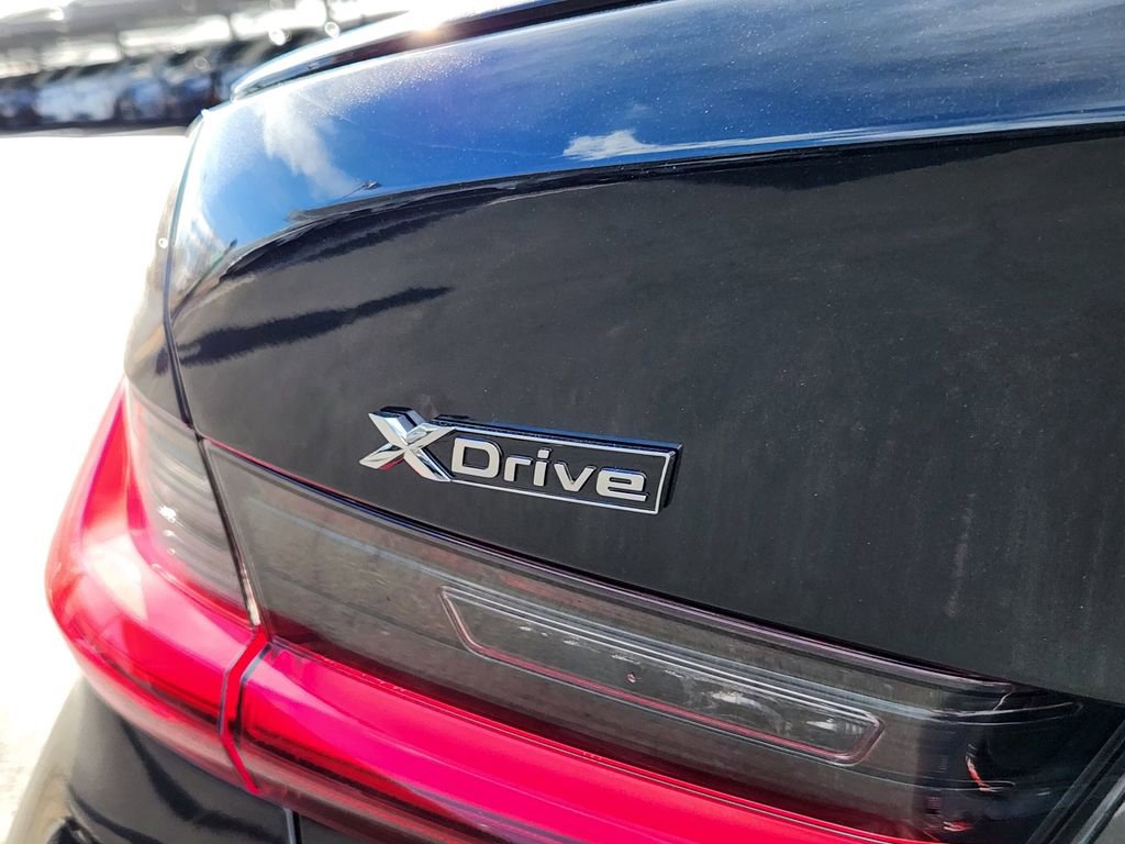 New 2026 BMW 330i xDrive Sedan w/ M Sport Package image 20