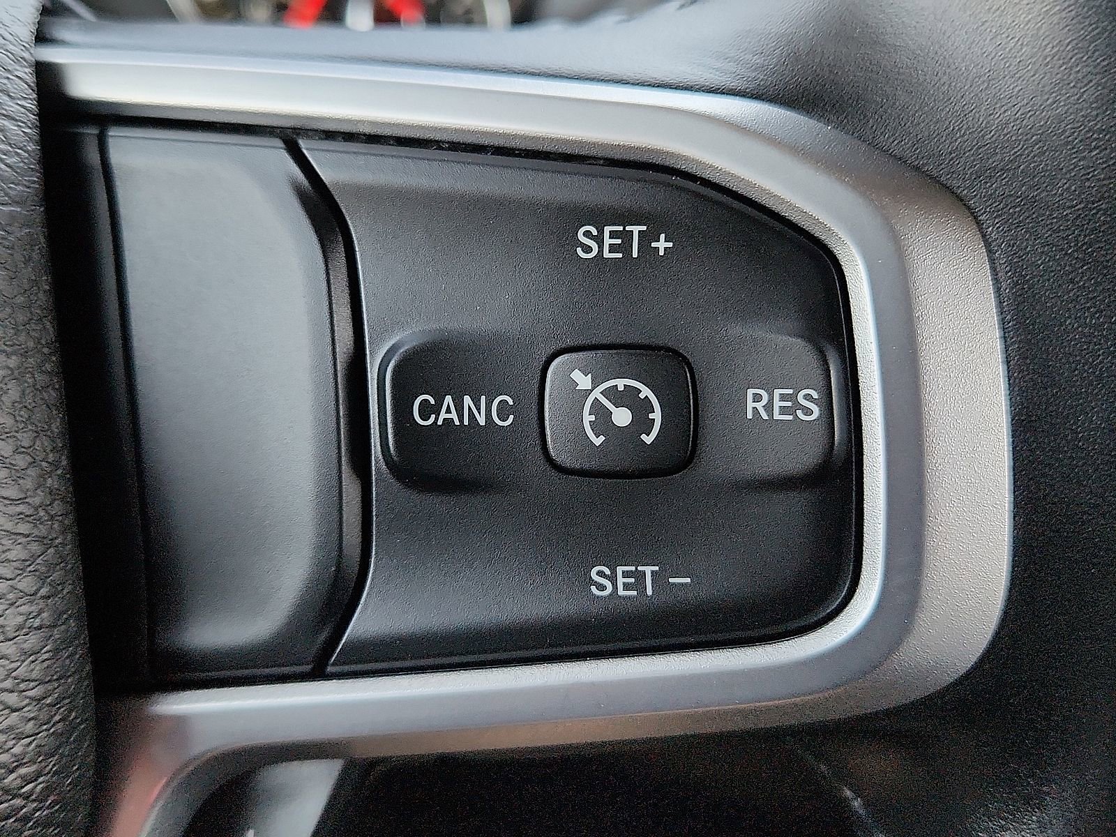 Used 2024 RAM 3500 Big Horn image 15