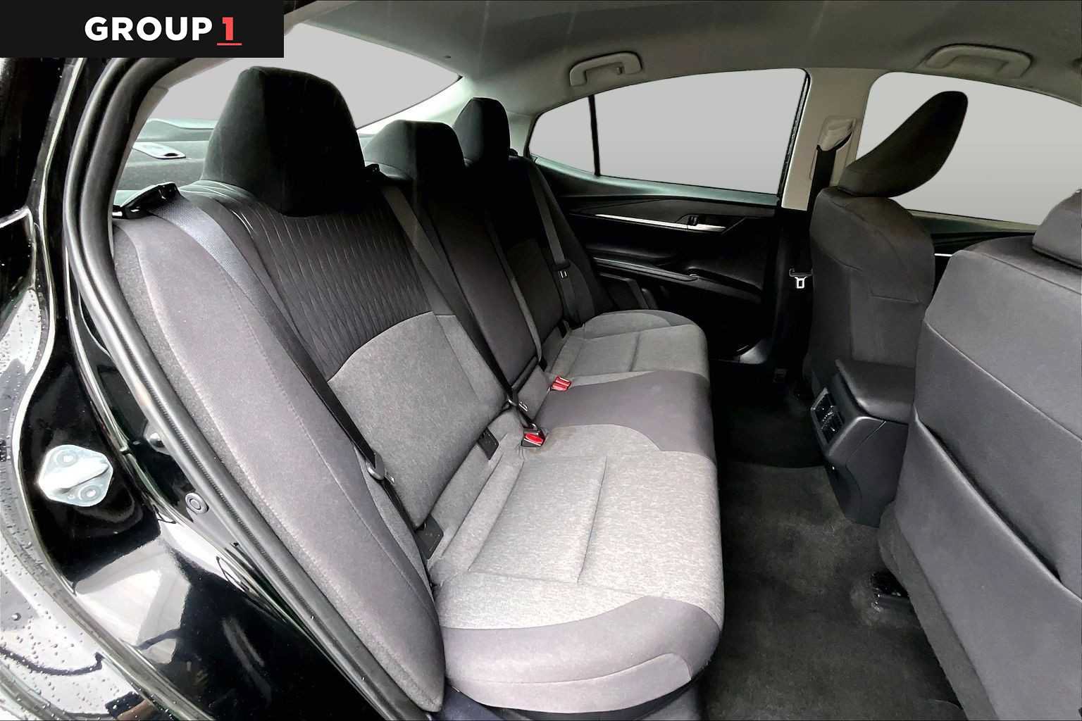 Used 2025 Toyota Camry LE FWD image 20