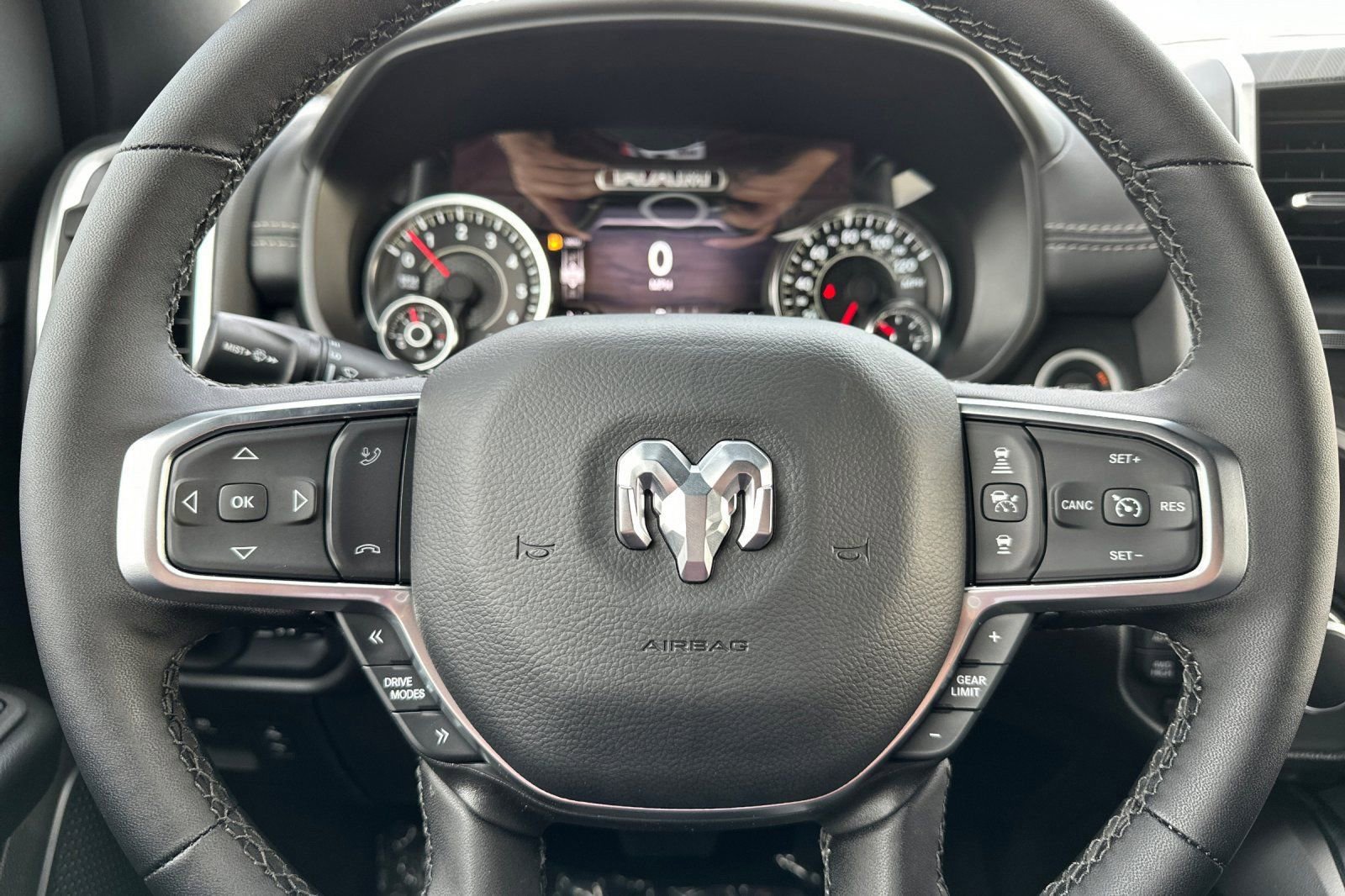 New 2025 RAM 1500 Big Horn AWD/4WD image 24