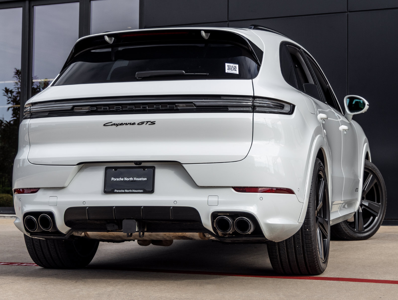 Certified 2025 Porsche Cayenne GTS AWD/4WD image 11