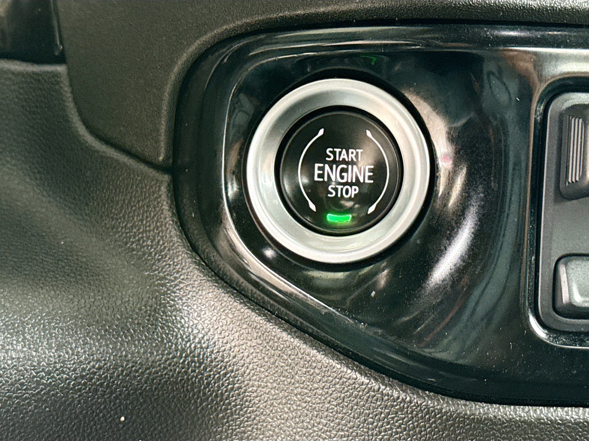 Used 2024 Chevrolet Silverado 2500 LT image 20
