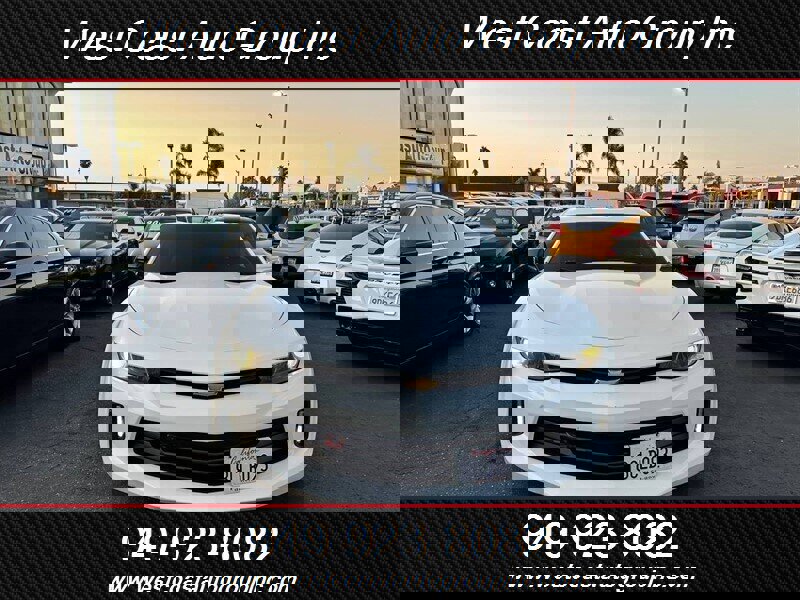 Used 2018 Chevrolet Camaro LT image 17