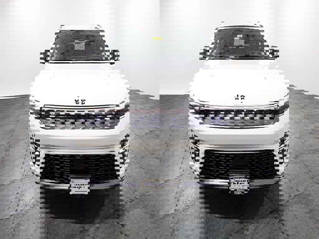 New 2026 Jeep Grand Wagoneer L Limited image 2