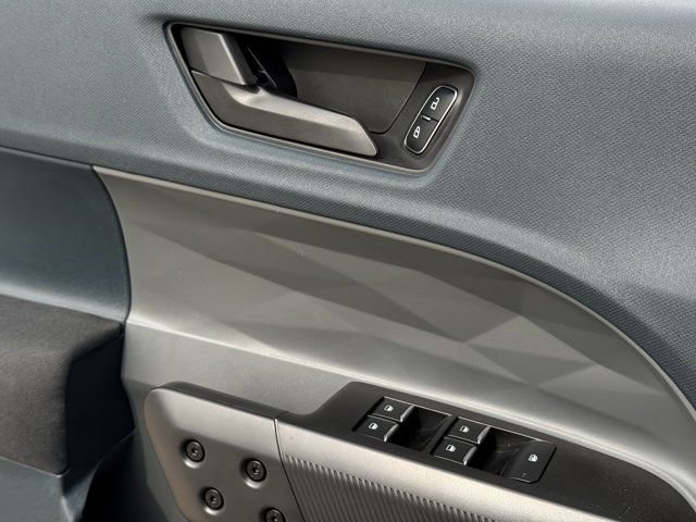 Used 2025 Ford Maverick XL w/ Equipment Group 102A AWD/4WD image 26