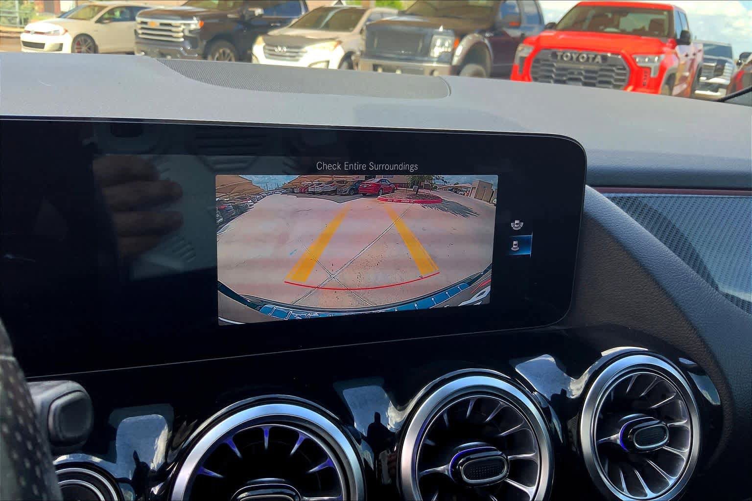 Used 2022 Mercedes-Benz GLA 250 image 29