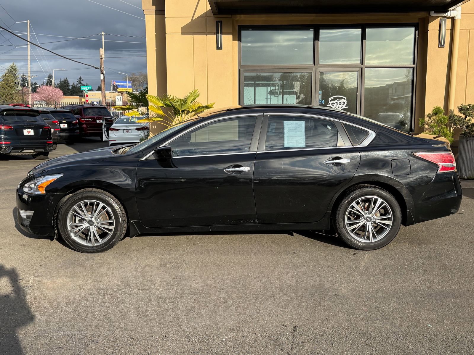 Used 2015 Nissan Altima 2.5 S w/ Power Driver Seat Package FWD image 6