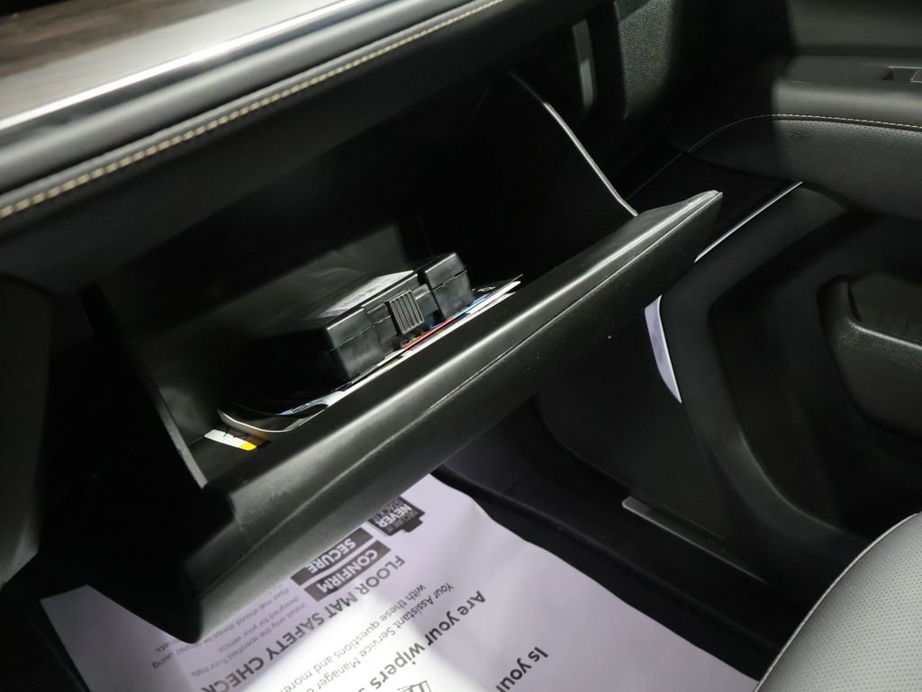 Used 2025 Chevrolet Tahoe Premier w/ Sun And Tow Package image 38