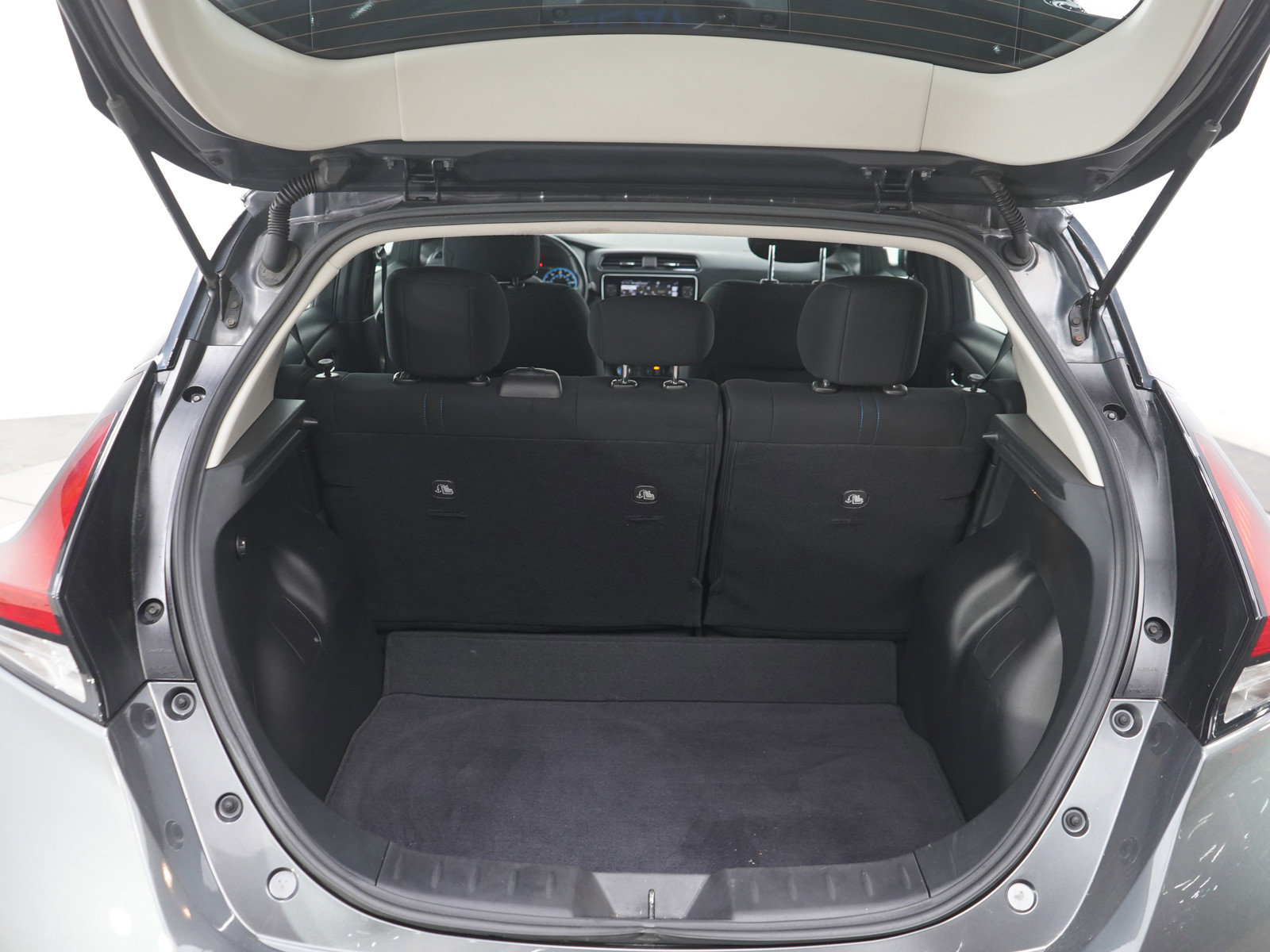 Used 2023 Nissan Leaf SV Plus FWD image 16