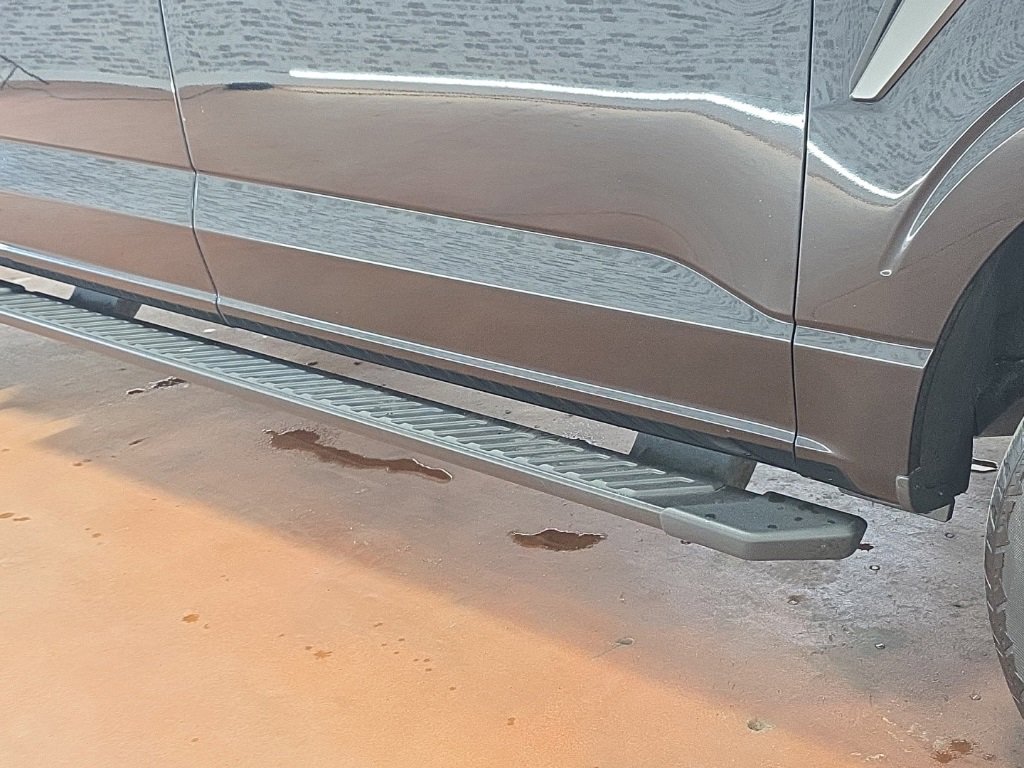 Used 2022 Ford F150 XLT image 11