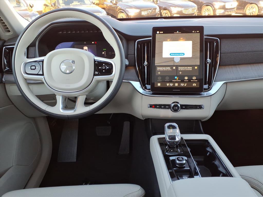New 2026 Volvo XC90 T8 Ultra w/ Protection Package Premier image 13