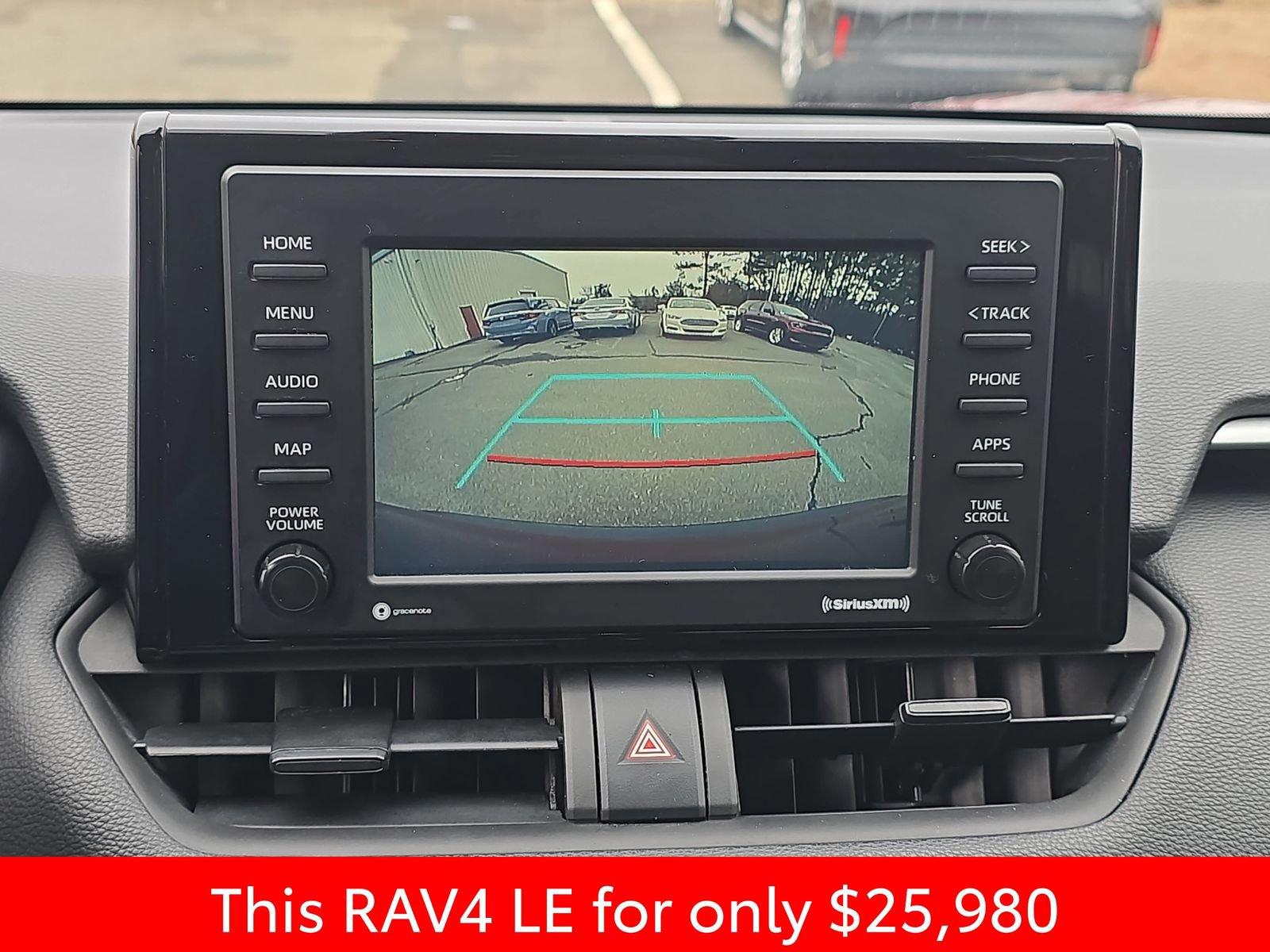 Used 2022 Toyota RAV4 LE image 29