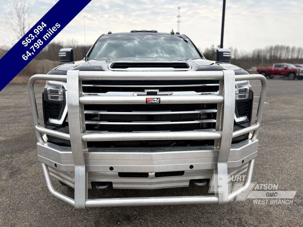 Used 2024 Chevrolet Silverado 3500 High Country w/ High Country Premium Package AWD/4WD image 9