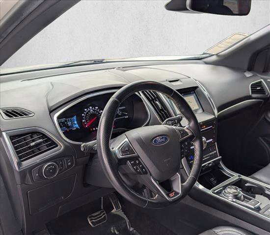 Used 2019 Ford Edge ST w/ Equipment Group 401A image 10
