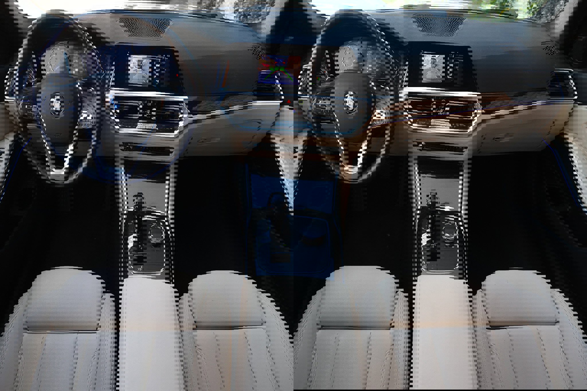 Used 2021 BMW 330i Sedan w/ Convenience Package image 2