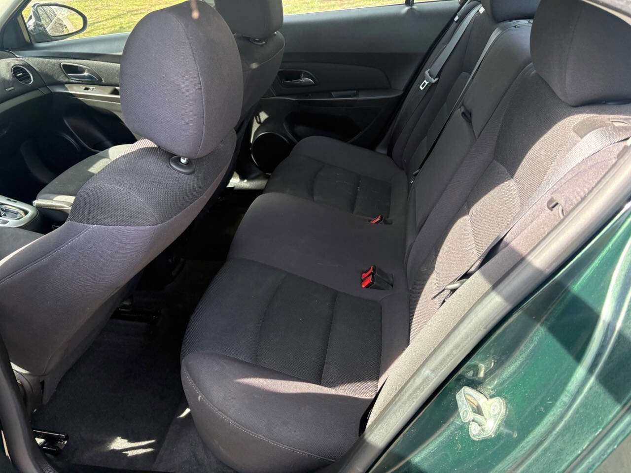 Used 2014 Chevrolet Cruze LT image 17