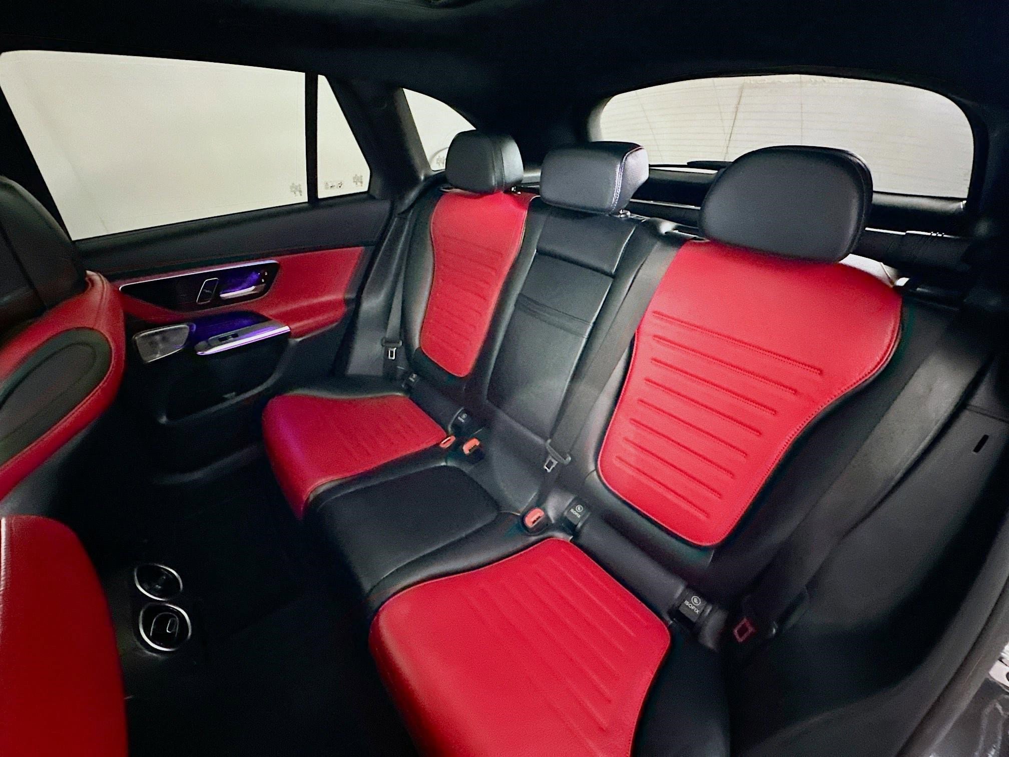 Used 2024 Mercedes-Benz GLC 43 AMG 4MATIC image 23