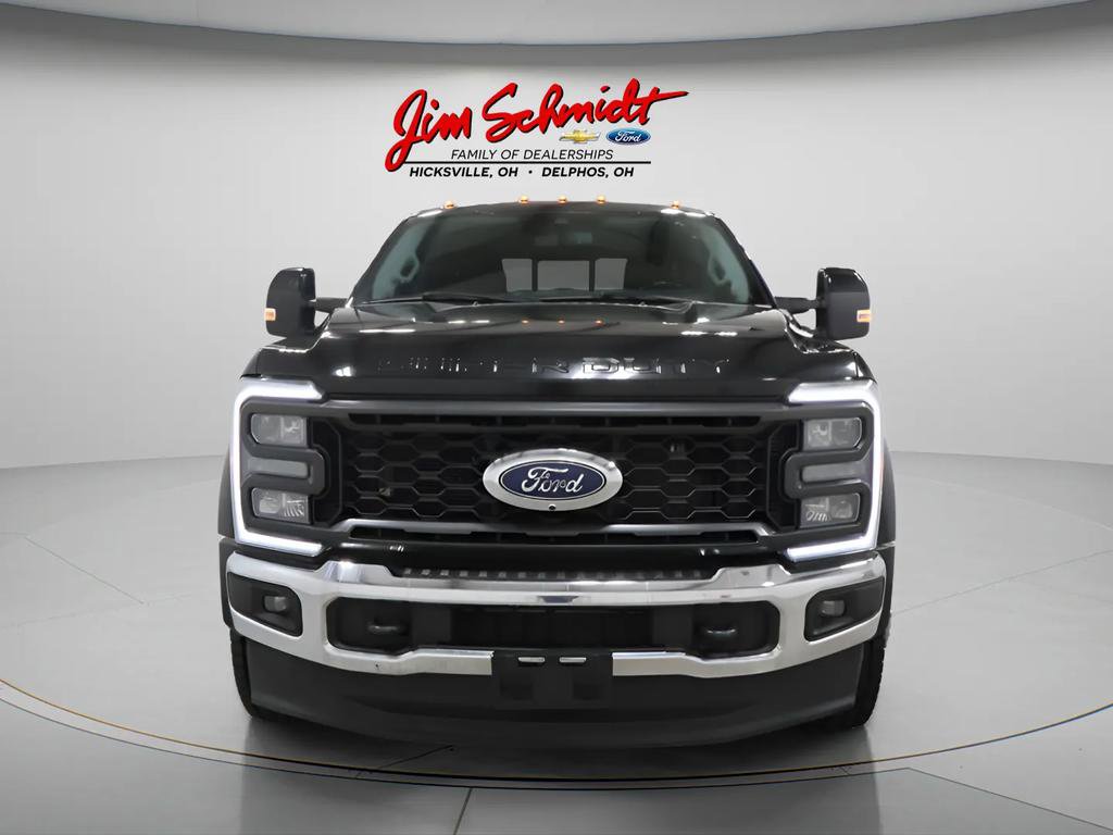 Used 2023 Ford F450 Lariat w/ FX4 Off-Road Package image 3